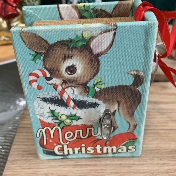 Mr. Christmas Musical Songbook Ornaments Set Of 4 Plays 1 Wind-Up Song - Picture 4 of 17